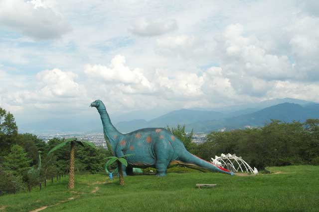 茶臼山恐竜園&茶臼山動物園